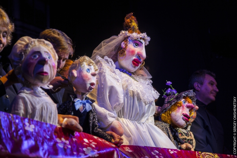 За кулисами спектакля «Женитьба Бальзаминова» Театр Кукол Огниво Мытищи