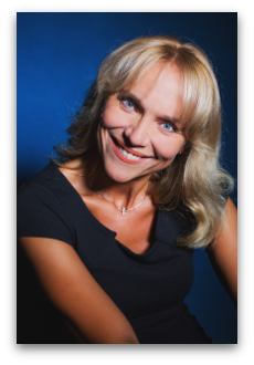 Чтение сказки 'Стойкий оловянный солдатик' Татьяной Касумовой Театр Кукол Огниво Мытищи